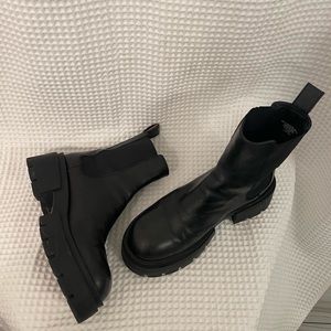 HM Black Lug Boots